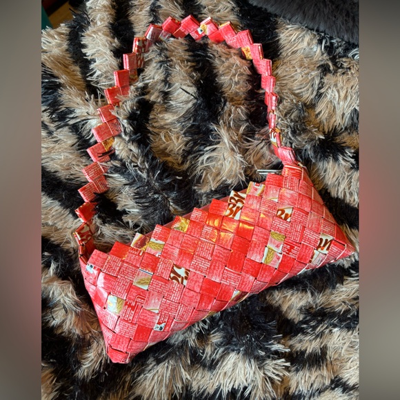 Recycled Wrapper Purse - Picture 2 of 8